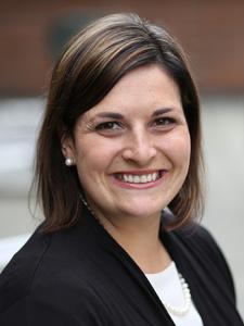 Nicole Errett headshot